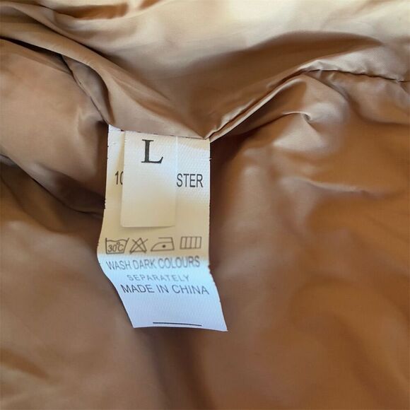 Blotona Women's Beige Puffer Vest L High Neck Zip-Up Casual Winter - Picture 7 of 8